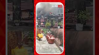 ফের কলকাতায় আগুন, এবার আগুনের কবলে গিরিশ পার্কার একটি বাড়ি