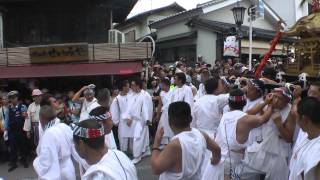 成田祇園祭２０１４　３日目　山車・屋台　総引き　仲町の坂を下るお神輿　7月6日 Narita Gion Festival,　00116