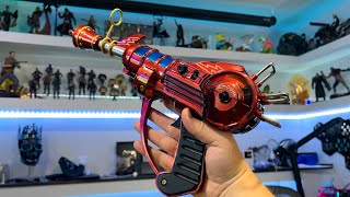 Unboxing the OFFICIAL $600 Ray Gun Replica