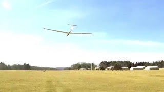 Glider Schleicher ASK-21 Landing