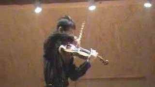 Violinist Hao-Ming Xie performs Les Arpeges by Wieniawski