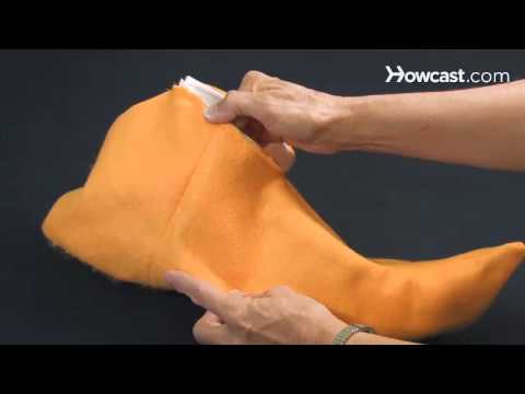 How to Make an Elf Costume How to Make an Elf Costume