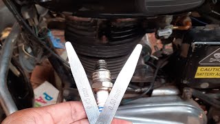 Spark Plug Gap setting/ adjustment on a Old model Enfield Bullet 350cc - Kannada