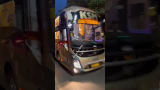 KSM TRAVELS BRAND NEW VOLVO 9600s towards Hyderabad from B’lore #viral #volvo #shorts #shortvideo