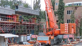 Soeren66 - TEREX DEMAG AC 500-2 vom KRANDIENST SCHULZ bei der Montage eines S-Bahnbrücke, Teil 2