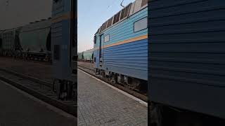 ЧС8-001 #railtravel #train #railway #rail #поїзд #travel #укрзалізниця #railfans #trainspotting