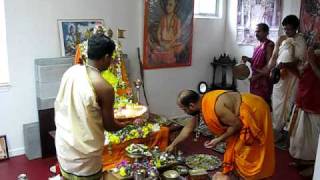 Sri Puthige (Udupi) Swamiji - Sri Krishna Mahapooje at Allentown