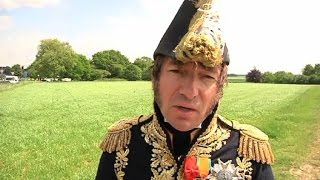 Bicentenaire de Waterloo: reconstitution géante de la bataille