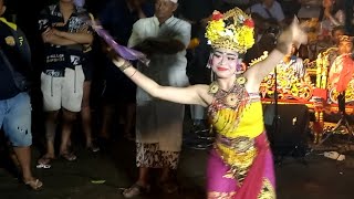 GEK RADHA, JOGED DUKUH PULU.