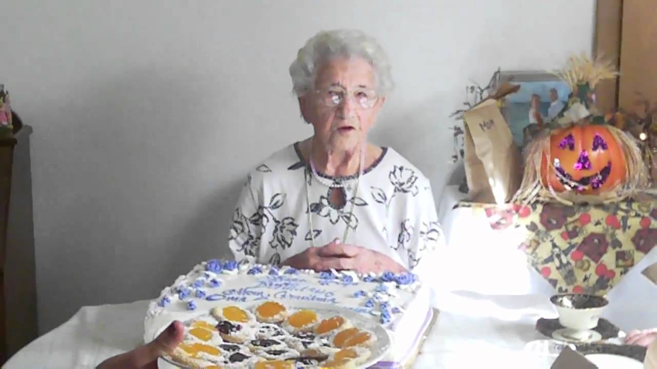 Oma's 104th B-Day Party - YouTube