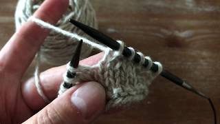 K2tog decrease (Knit 2 together decrease) - knitting tutorial.