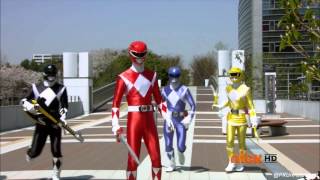 Legendary Mighty Morphin' Rangers Fight: MMPR Theme (Super Megaforce)