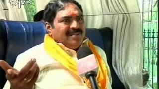 Telangana TDP leaders protest in Bayyaram, demand steel plant