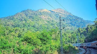 16576 Gomteshwara Express running 🔗 between Manglore Junction to Yeshwantpur Junction (WATCH IN 4K)