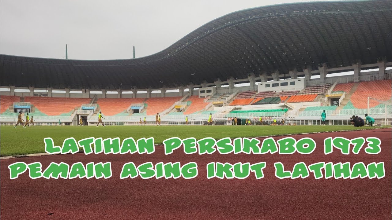 AKSI PEMAIN ASING PERSIKABO 1973 SAAT LATIHAN - YouTube