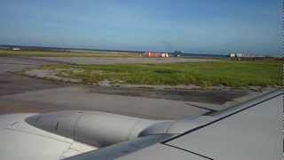 Skymark Airlines: Take-off at Okinawa Airport