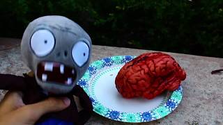 Plants vs. Zombies Plush: Brainiac Maniac