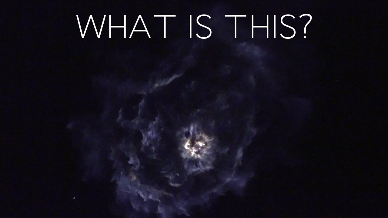 Black Hole Forming Youtube