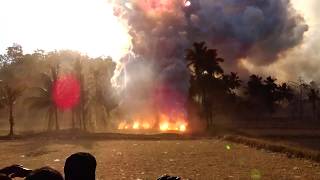 Uthralikavu Pooram Vedikkettu - 2015 HD