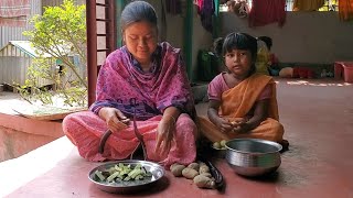 আজকে দুপুরে ইলিশ মাছের তরকারি সাথে আর কি রান্না করলাম।Village Vloger Nopur.