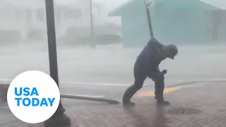 Jim Cantore goes head to head with Ian's winds | USA TODAY