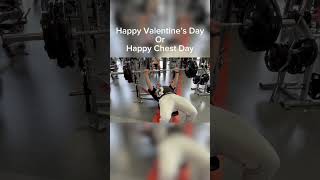 Happy Valentine’s and chest day #valentines #gym #elite #wakeup #chestday #dontskip