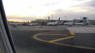 Taxi at Newark.wmv