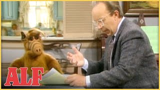 You Won't Believe ALF's Phone Bill | S2 Ep25 Clip