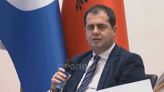 Bylykbashi: 250 mijë nxënës e studentë me pak në 10 vite, cilësi skandaloze në arsim