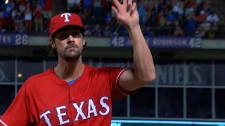 SF@TEX: Hamels strong in Rangers debut