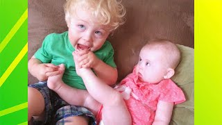 Funny Siblings Baby Fail - Funny Baby siblings Video