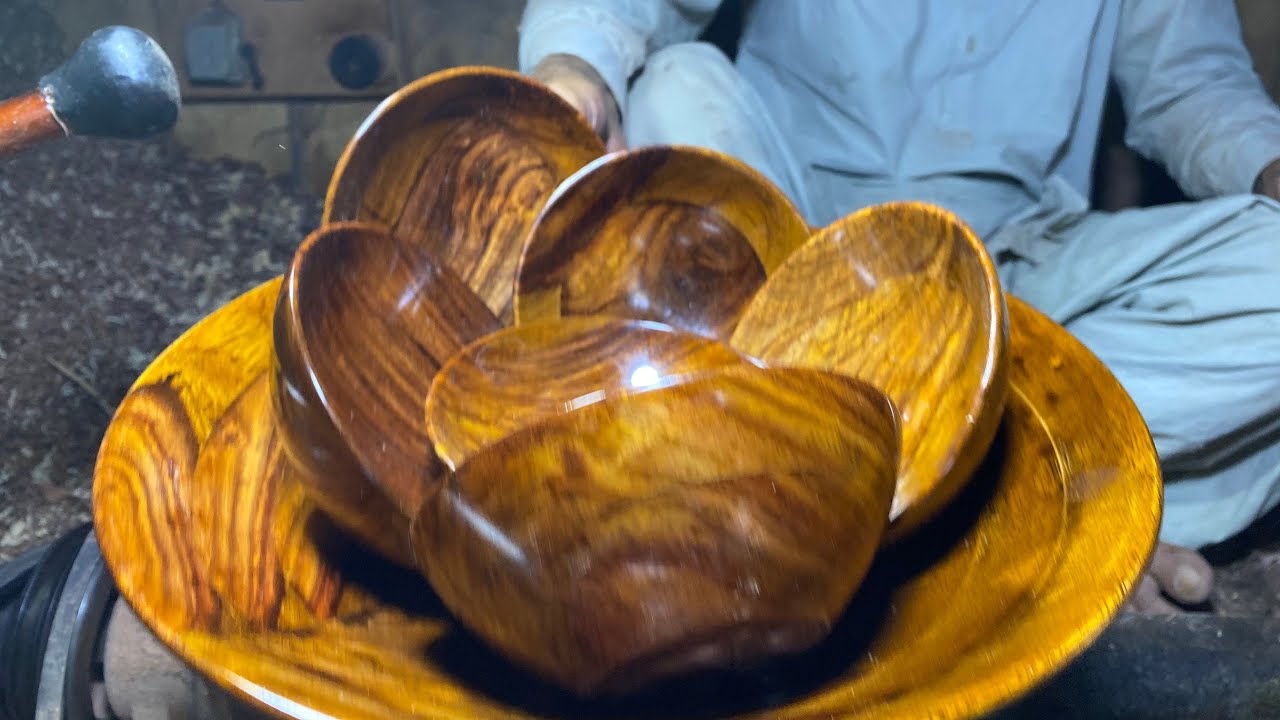 The Artisan Is Creating A Collection Of Beautiful Wooden Bowls || Wood ...