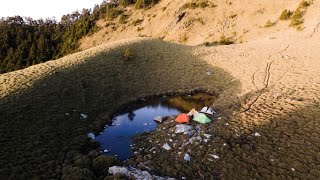 月形池 | 磐石山西峰大草原 |  上廁所被水鹿包圍 | 美到捨不得離開的營地