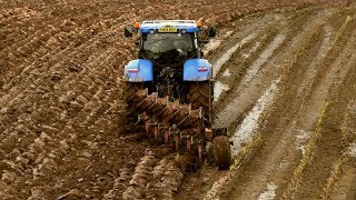 Ploughing the Maize Field with Six Furrow (2).