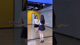 开心星期六 #扭一扭 #简单易学 #shorts #shortvideo #tiktok #dance #douyin