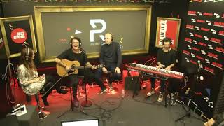 Διονύσης Σχοινάς - Εδώ στη Δουλειά (UNPLUGGED) | ΕΕΜ19 @ Sfera 102.2