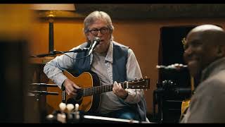 Eric Clapton - Believe in Life (The Lady In The Balcony)