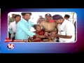 robbery in khammam bidi workers strike huge devotee rush at yadadri telanagna state roundup