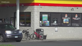 Shell gas station in Fairfield County robbed at gunpoint by 2 suspects