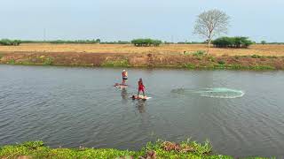 விசுறு வலையில் மீன் பிடிக்கும் முறை|visuru valaiyil meen pidikum murai |Catching Fish With Cast Net