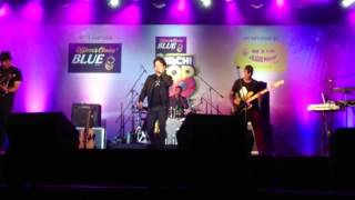 Mujhko Pehchaanlo, singer KK live at Mirchi Top 20 Concert, MMRDA Grounds, Mumbai, 11 Feb 2017