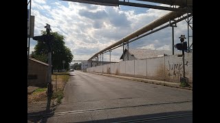 Nefunkční železniční přejezd / nonfunctional railroad crossing - Ústí nad L.-Centrum(CZ) - 11.6.2022