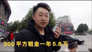 50000人小区门口有两间门面出租，年租金18000，开理发店能赚钱吗