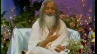 Judge sentences a drug addict to Transcendental Meditation - Maharishi on Merv Griffin Show 1978