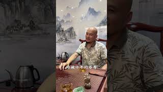 和田塔青，细腻油润且色泽独特。揭秘其真容，教你识别，感受珍稀玉石的魅力，领略传统宝玉石之美。#新疆和田玉籽料 #籽料 #玉石文化 #珠宝玉石 #塔青玉