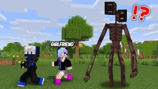 😱 Siren Head VS Security House With My Girlfriend in Minecraft…