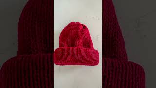 I'M SELLING BEANIES FOR THE HOLIDAYS!!! #christmasgiftideas #knitting #beanies