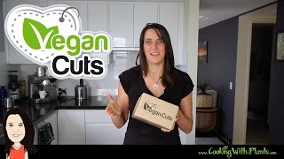 Vegan Cuts Snack Box Review- Unboxing Vegan Snacks!