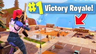 DESTROYING Every Building in TILTED TOWERS (Fortnite)