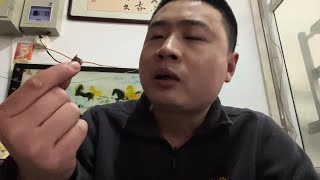 真宗的俄罗斯KDV紫皮糖终于弄回来了，对比一下山寨国产的吧！